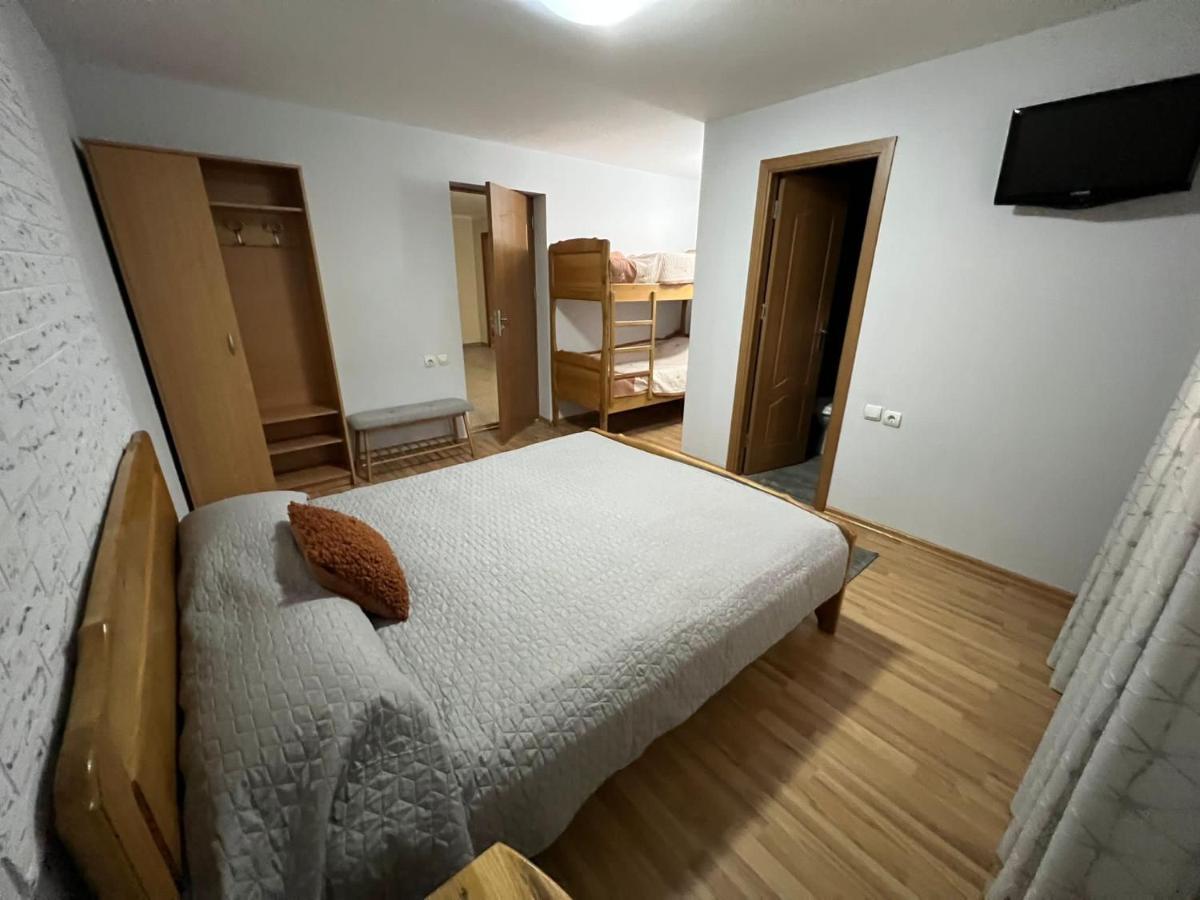 Pensiunea Lu' Movila Durau Bagian luar foto